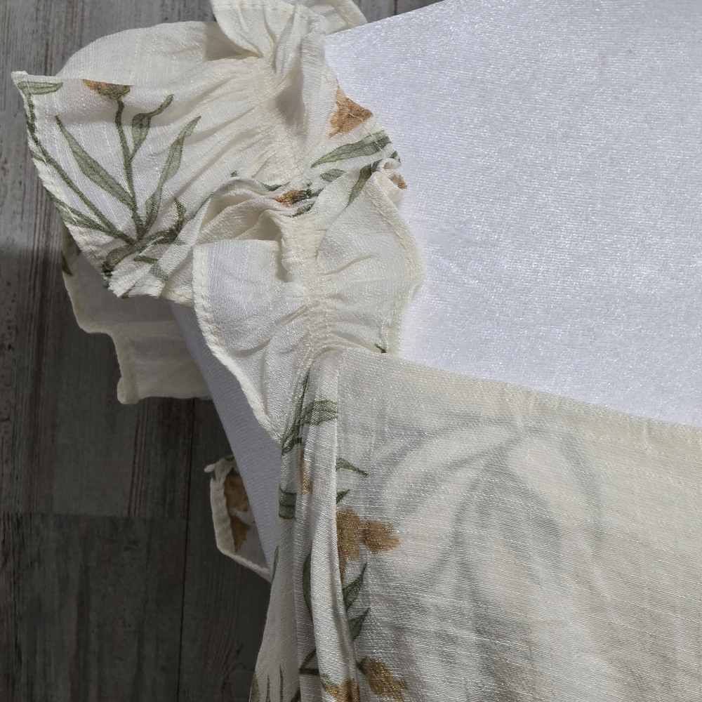 Blu Pepper Ivory Floral Ruffle Tiered Maxi Dress Size Large - Picture 4 of 9